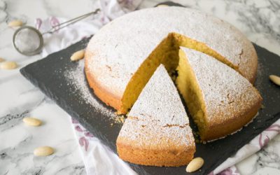 Torta alle mandorle e zafferano